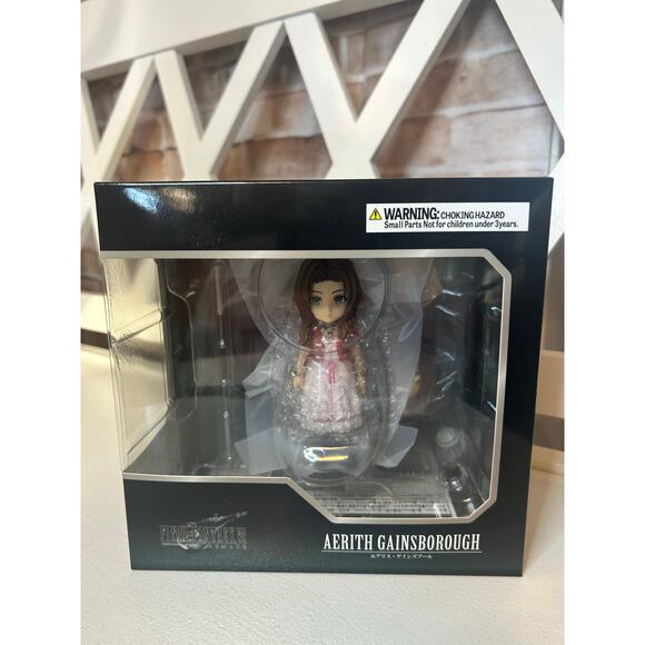 Aerith Gainsborough Final Fantasy VII - Picture 2 of 7